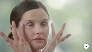 Dr. Hauschka tutorial: Radiant Complexion Dr. Hauschka tutorial: Radiant Complexion